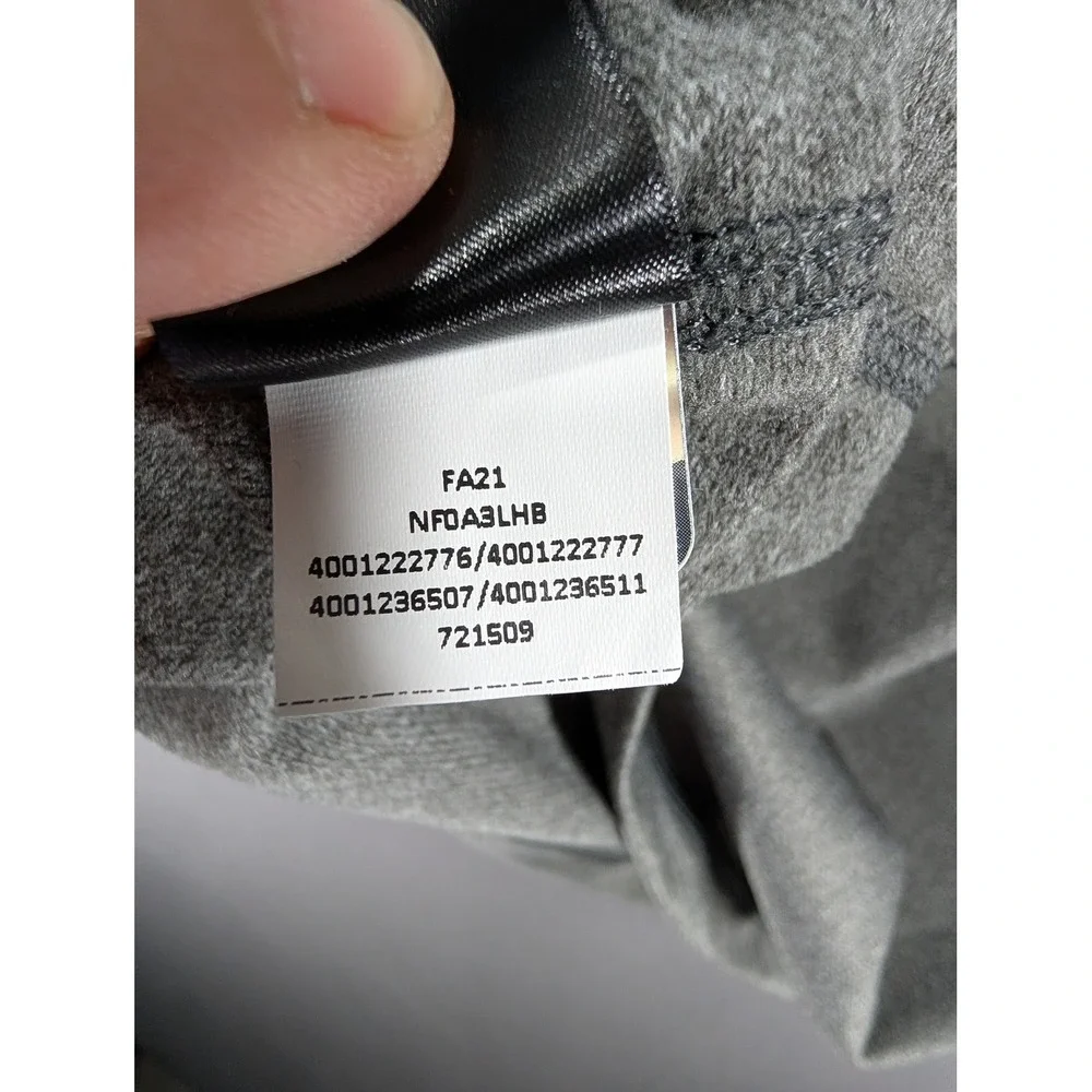 The‎ North Face Mens Gray WSECU Quarter Zip Pullover NF0A3LHB Size L